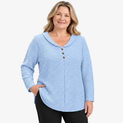 🔥【XL-5XL】🎁💖 Nov ženski zgornji del v velikostih plus-size z zapenjanjem na gumbe in v enobarvni izvedbi; odlikujejo ga teksturirana, nagubana tkanina in okrogel ovratnik (tipa Peter Pan).