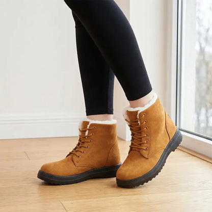 ✨【36-44】Polár bélésű, vastag Martens téli csizma -- Vastag, plüss bélés a meleg megőrzéséért ősszel és télen.