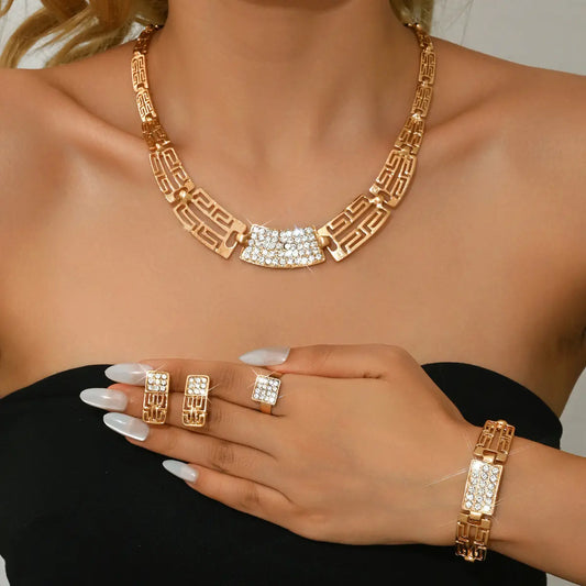 📢📢 ¡40% de descuento! ⏰ Elegante conjunto de 4 piezas de joyería con pedrería
