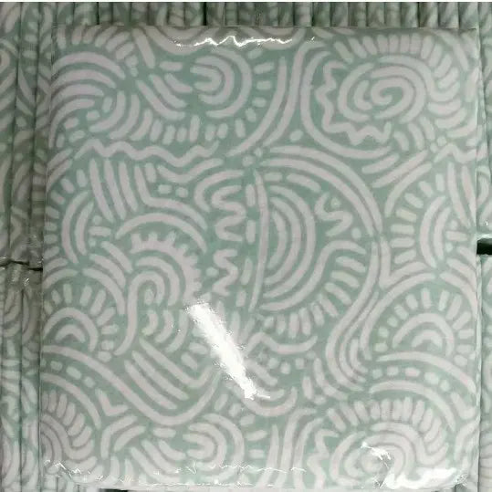 6 piezas por 27 euros-🧊🛡️ Protectores impermeables para estantes de refrigerador — Antideslizantes, fáciles de limpiar y aptos para contacto con alimentos — Mantén los estantes ordenados y frescos ✨