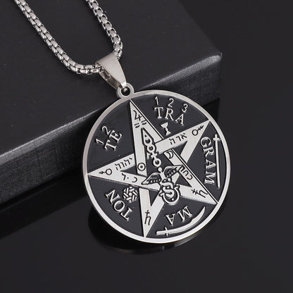 ✨【2 artículos 25 euros】Un collar con colgante de cuatro caracteres; el collar simboliza protección y sabiduría, y sirve como talismán.