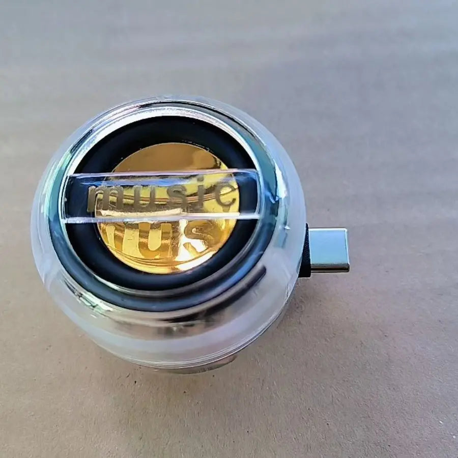🔥【Interfaz dual Tipo-C/3,5 mm】🎵Altavoz portátil de tamaño mini para teléfono móvil con potente salida de graves