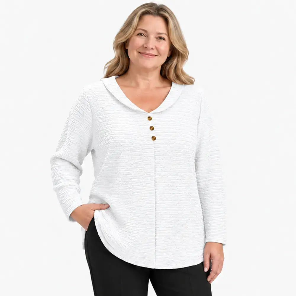 🔥【XL-5XL】🎁💖 Nov ženski zgornji del v velikostih plus-size z zapenjanjem na gumbe in v enobarvni izvedbi; odlikujejo ga teksturirana, nagubana tkanina in okrogel ovratnik (tipa Peter Pan).