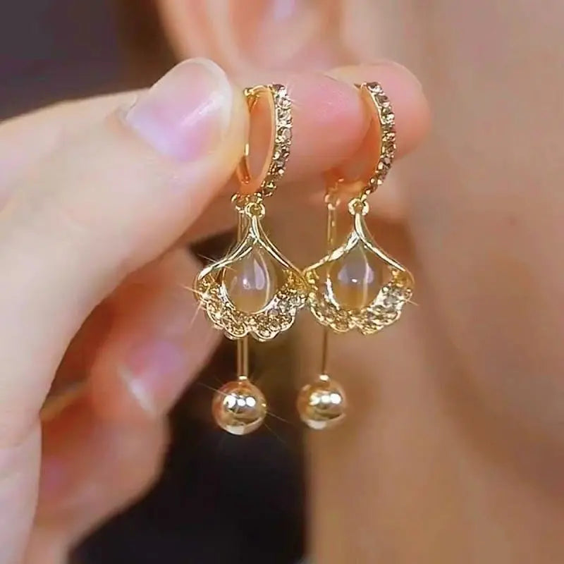 【3 artículos: Verde + Blanco + Morado】Pendientes de ojo de gato, pendientes de moda y exquisitos.