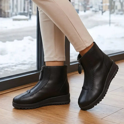 👢【35-42】2026 Ősz/Tél Új Stílusú Bőr Vastag Meleg Hócipő