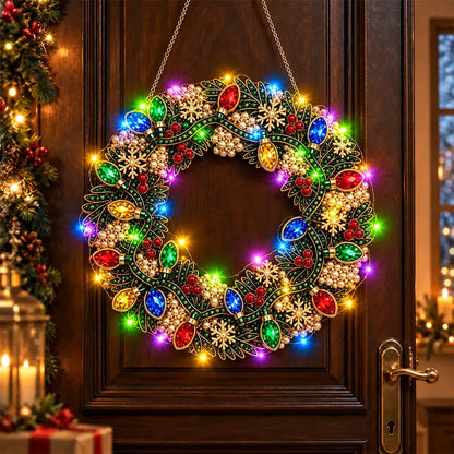 🎄 Karácsonyi koszorú gyémántokkal, gyöngyökkel és LED-lámpákkal! Tartós akrillap · 9 ünnepi dizájn · Tökéletes dekoráció ajtókra, falakra és ablakokra · Lélekkel készült ajándék!
