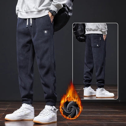 🔥【M-5XL】🖤Új férfi téli nadrág – polárbéléses, megerősített kordbársony; meleg, lezser férfi nadrág.